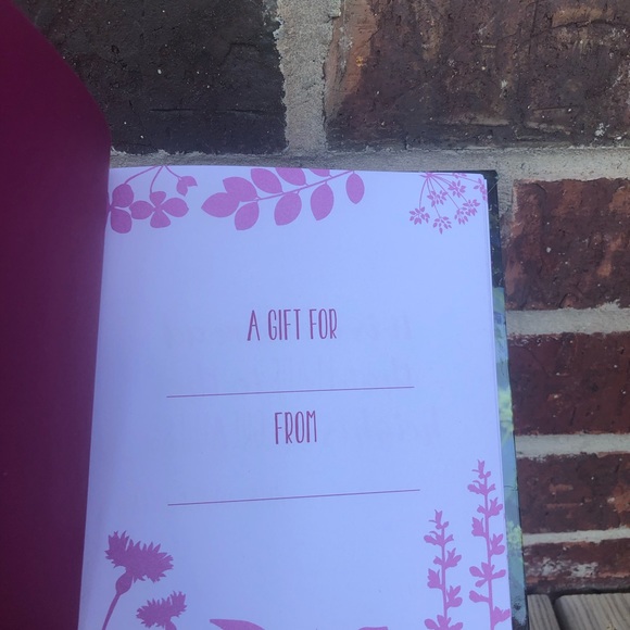 New Pathways Gift Book Of Unique Quotes For Any Occasion - Picture 4 of 5